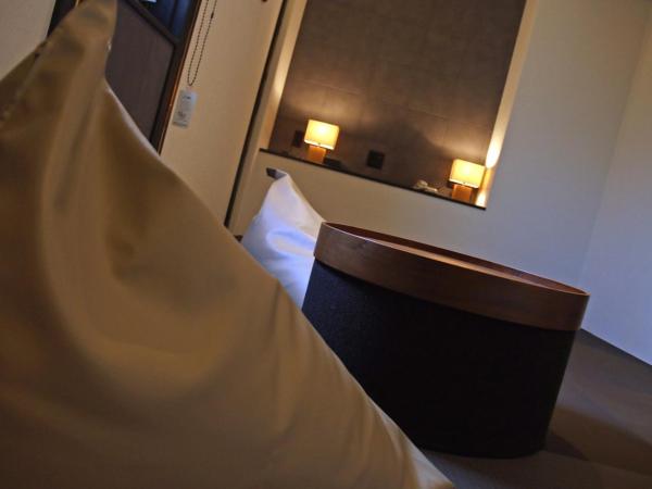 Hotel 3 O'Clock Tennoji : photo 9 de la chambre chambre double avec salle de bains privative