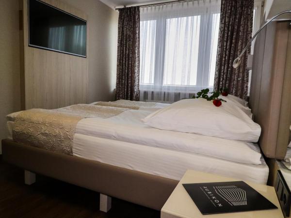 Kompleks restauracyjno-noclegowy Rubikon : photo 3 de la chambre chambre double ou lits jumeaux avec salle de bains