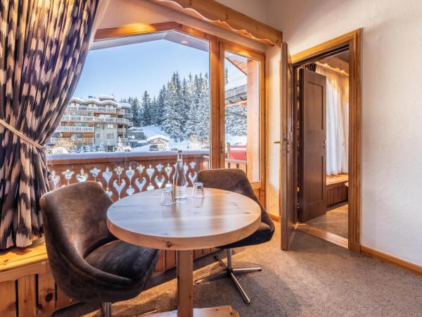 Hôtel Les Sherpas : photo 2 de la chambre suite familiale