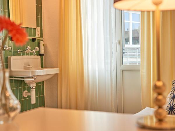 Saint Georges Hotel : photo 3 de la chambre chambre simple avec salle de bains commune