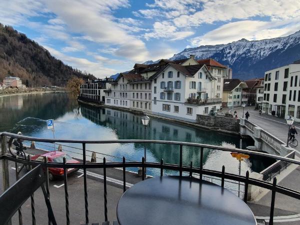The Aarburg Hotel & Café : photo 7 de la chambre petite chambre double