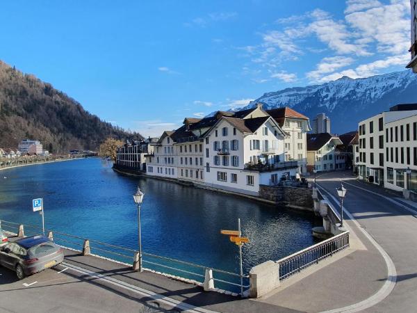 The Aarburg Hotel & Café : photo 3 de la chambre chambre double - vue sur montagne