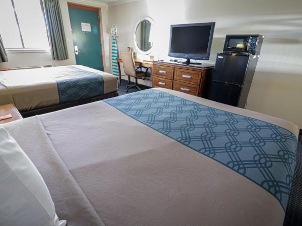 University Inn & Suites : photo 3 de la chambre chambre 2 lits queen-size - non-fumeurs