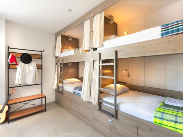 BOHOSTEL : photo 1 de la chambre lit dans dortoir mixte de 6 lits
