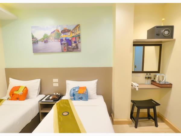 4M Pratunam Hotel : photo 1 de la chambre chambre lits jumeaux standard