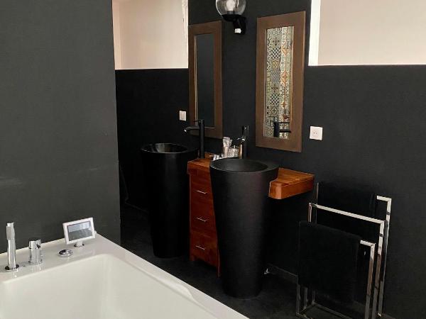 Salon Boyer : photo 6 de la chambre suite avec jacuzzi