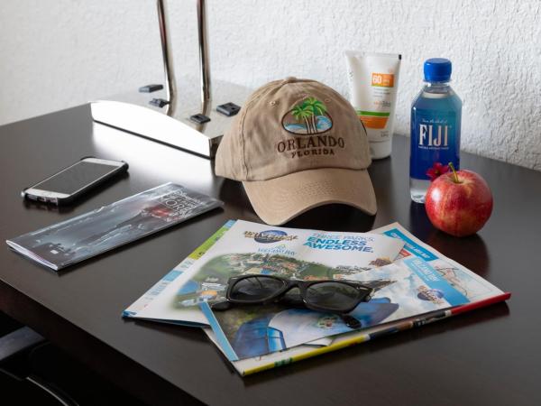 Hotel Monreale Express International Drive Orlando : photo 6 de la chambre chambre avec 2 grands lits queen-size