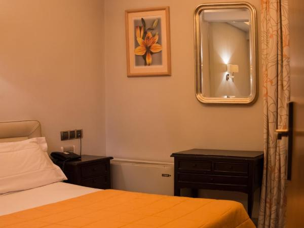 Hotel Maroussi : photo 1 de la chambre chambre double Économique