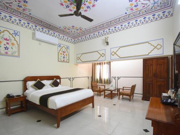 Virasat Mahal Heritage Hotel : photo 1 de la chambre chambre double supérieure