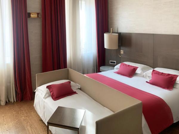 Rosa Grand Milano - Starhotels Collezione : photo 2 de la chambre chambre triple familiale