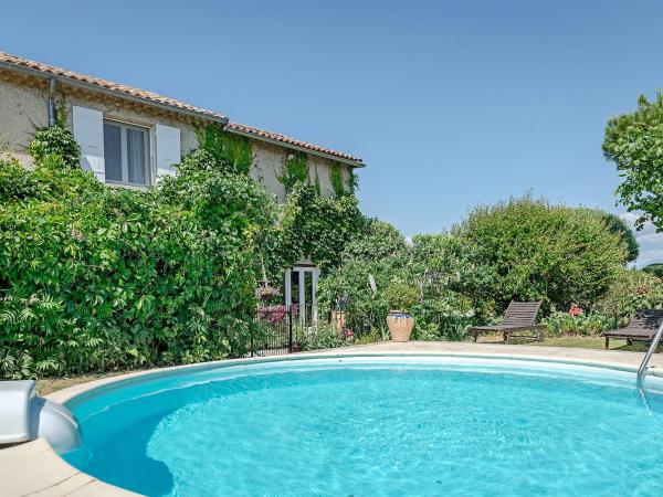 Chambres d'Hôtes et Gîtes Le Mas Mellou : photo 4 de la chambre studio avec terrasse