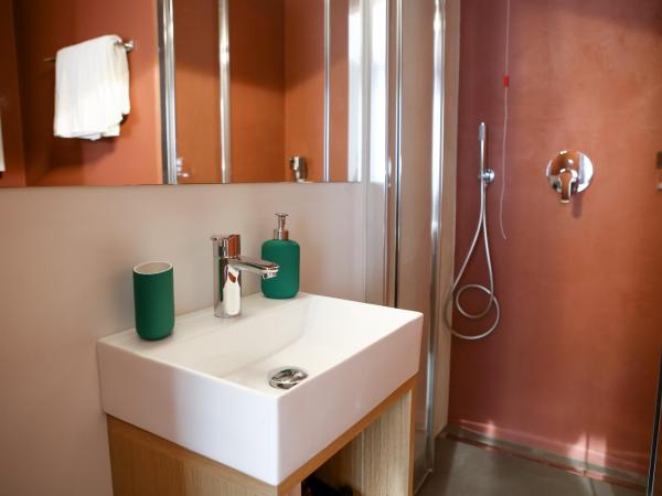 Bed and Bike Verona : photo 8 de la chambre grande chambre double ou lits jumeaux