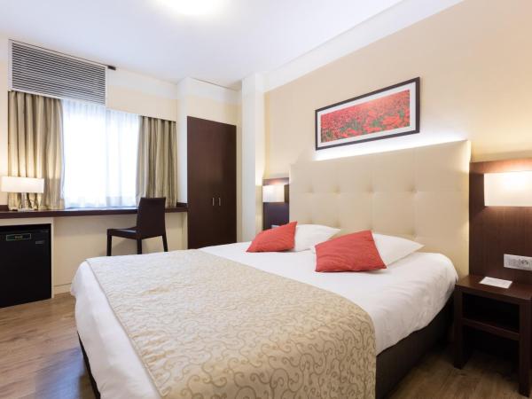 Hôtel Rotonde : photo 1 de la chambre chambre double