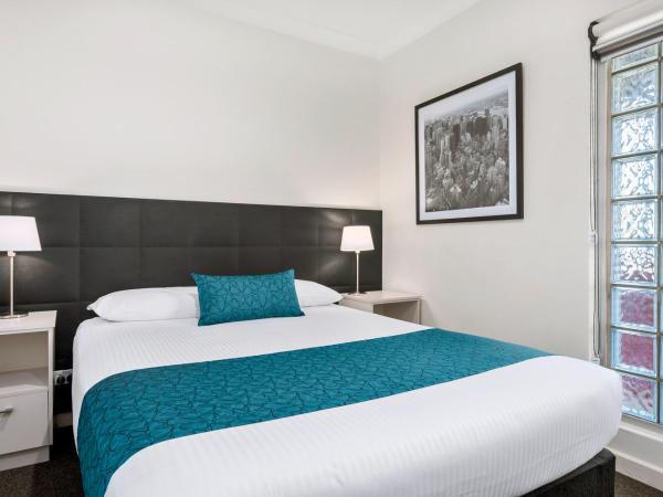 Comfort Inn & Suites Manhattan : photo 2 de la chambre chambre lit queen-size standard - main road - Étage supérieur