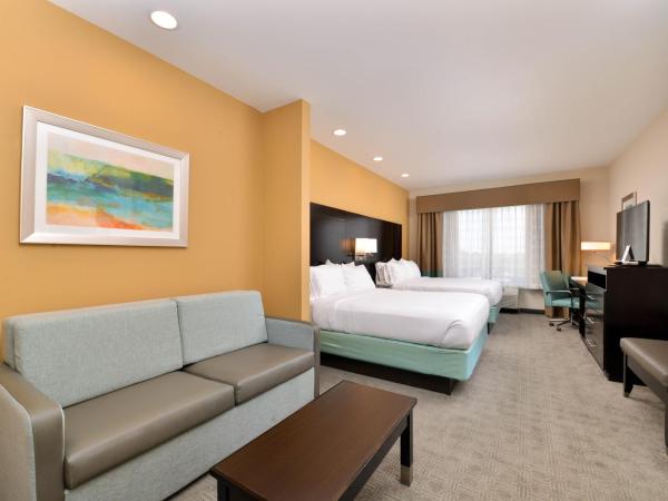 Holiday Inn Express & Suites Austin South, an IHG Hotel : photo 3 de la chambre chambre avec 2 lits queen-size et canapé-lit - non-fumeurs