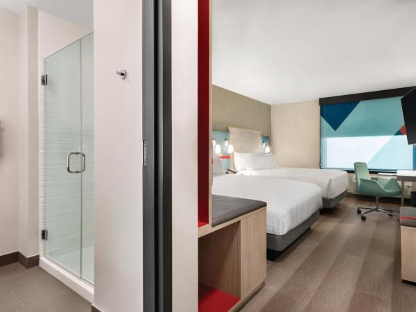 Avid Hotels - Oklahoma City - Quail Springs, an IHG Hotel : photo 1 de la chambre chambre standard avec 2 lits queen-size