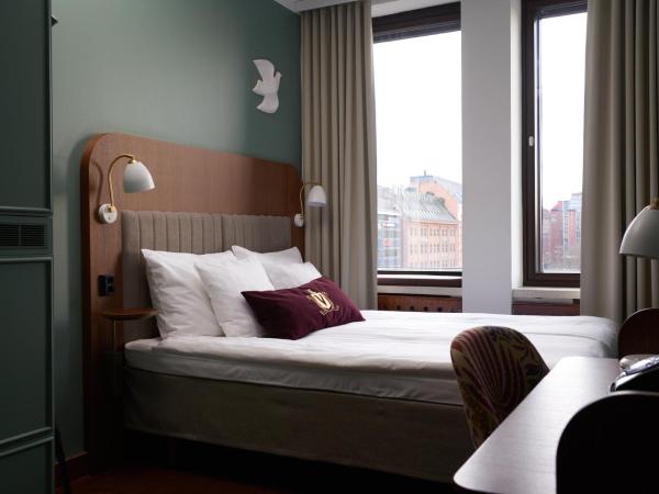 Original Sokos Hotel Vaakuna Helsinki : photo 1 de la chambre chambre standard lit queen-size