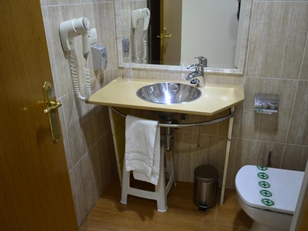 Hotel Alda Centro Oviedo : photo 5 de la chambre chambre simple standard