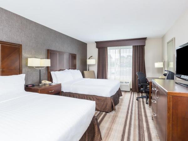 Holiday Inn Express San Diego - Sea World Area, an IHG Hotel : photo 3 de la chambre chambre 2 lits queen-size - accessible aux malentendants