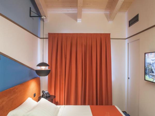 Hotel Dimora Del Monaco : photo 2 de la chambre chambre simple standard