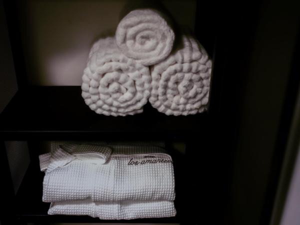 Hotel Los Amantes : photo 3 de la chambre chambre double standard