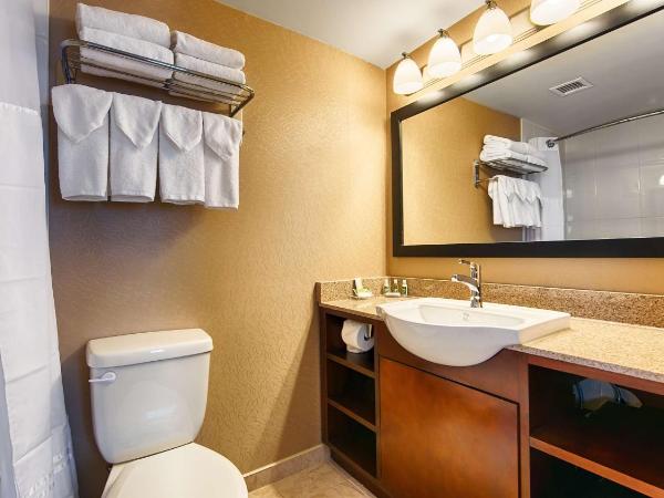 Best Western Plus Suites Downtown Calgary : photo 8 de la chambre appartement 2 chambres