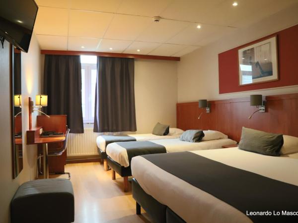 Hôtel de l'Univers Liège : photo 3 de la chambre chambre familiale