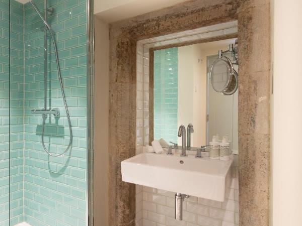 Cheval Abbey Strand Apartments, at Holyrood : photo 5 de la chambre appartment de luxe 2 chambres