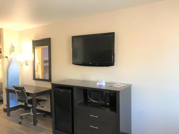 Econo Lodge Near Lackland Air Force Base-SeaWorld : photo 3 de la chambre chambre avec 2 lits queen-size - accessible aux personnes à mobilité réduite - non-fumeurs