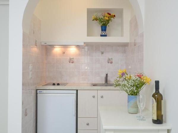 Soula Naxos : photo 3 de la chambre studio familial