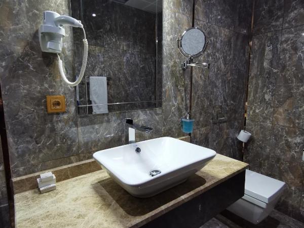 Perapolis Hotel : photo 8 de la chambre suite familiale