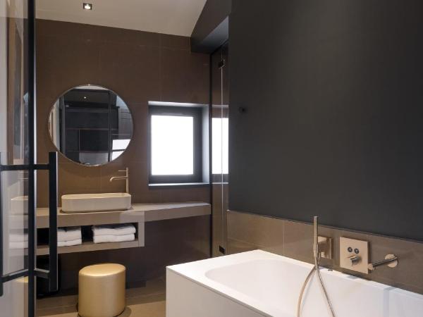 MiHotel Tour Rose : photo 4 de la chambre suite deluxe - colletore