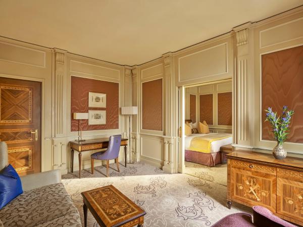 Hotel Principe Di Savoia - Dorchester Collection : photo 1 de la chambre suite ambassadeur