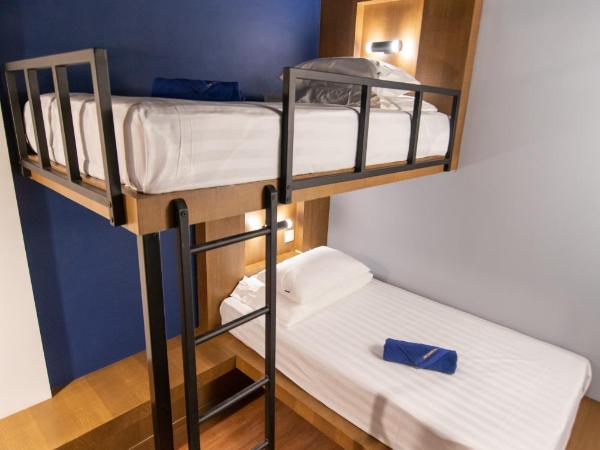 Homy Seafront Hostel : photo 2 de la chambre chambre lits jumeaux standard avec salle de bains commune