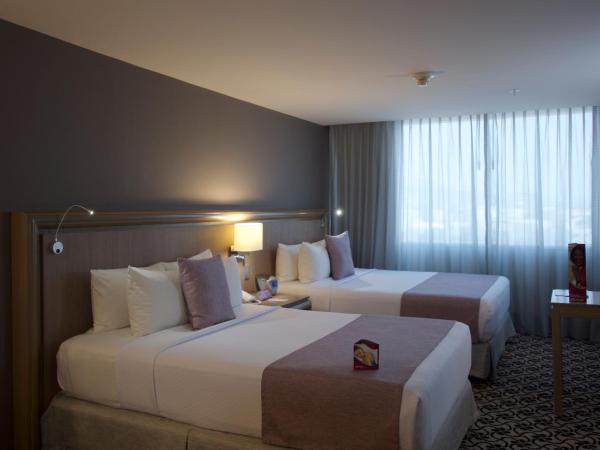 Crowne Plaza Hotel Mexico City North-Tlalnepantla, an IHG Hotel : photo 10 de la chambre chambre standard avec 2 lits queen-size