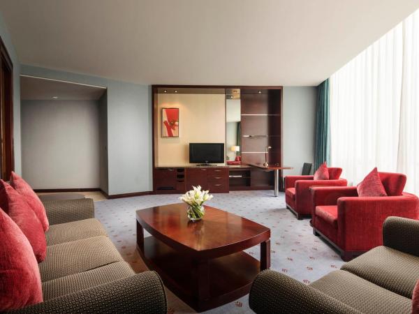 Crowne Plaza Wuxi City Center : photo 6 de la chambre suite supérieure crowne plaza