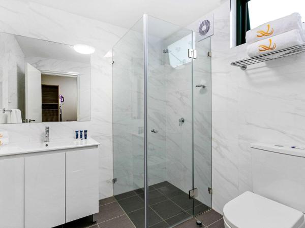 Quality Inn Sunshine Haberfield : photo 8 de la chambre chambre lit king-size supérieure