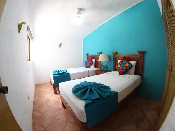 Hotel Casa Iguana Mismaloya : photo 9 de la chambre hébergement 2 chambres - vue sur piscine