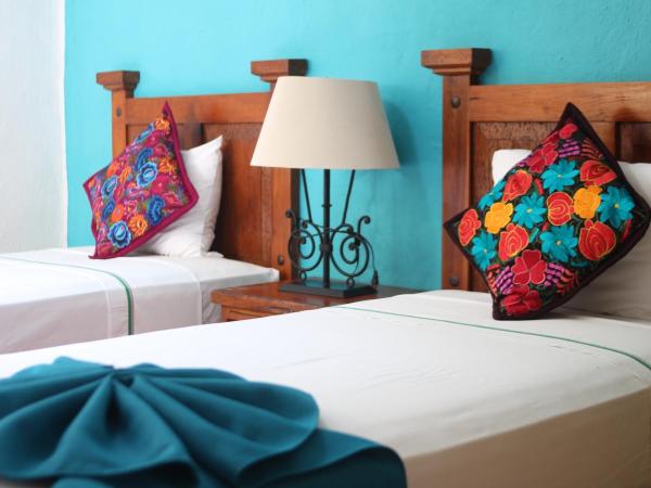 Hotel Casa Iguana Mismaloya : photo 1 de la chambre hébergement 2 chambres - vue sur piscine