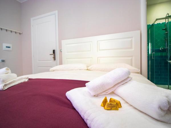 Dimora Costantino : photo 9 de la chambre chambre triple avec balcon