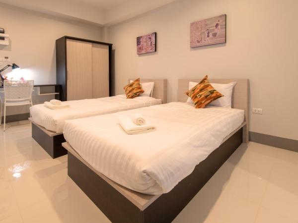 J2 Residence Chiang Rai : photo 8 de la chambre chambre lits jumeaux standard