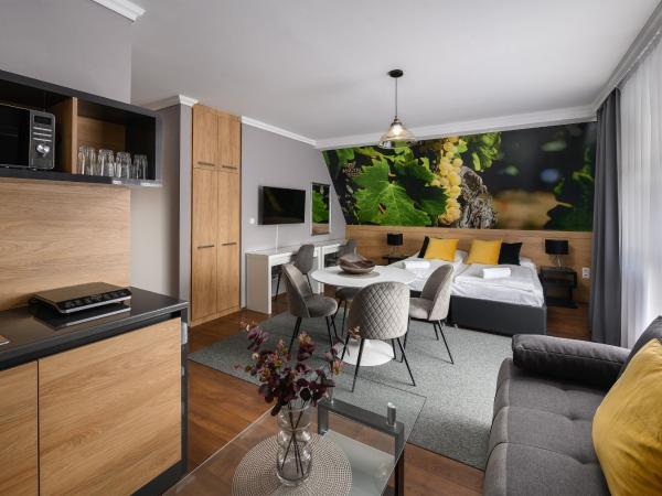 Angyal Panzió : photo 3 de la chambre appartement avec terrasse