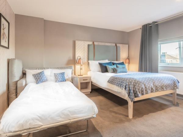 Palm Court Hotel : photo 1 de la chambre chambre familiale