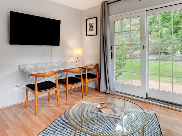 Private Suite : photo 5 de la chambre chambre double - vue sur jardin