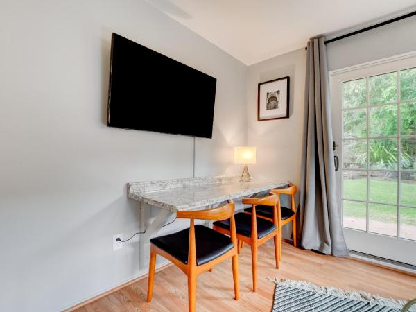 Private Suite : photo 6 de la chambre chambre double - vue sur jardin