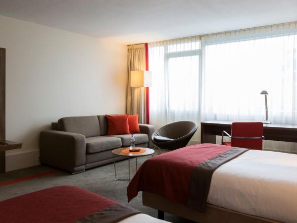 Holiday Inn Eindhoven Centre, an IHG Hotel : photo 2 de la chambre twin suite with sofa bed & access to intercontinental malta facilities