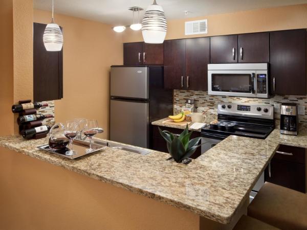 Holiday Inn Club Vacations at Desert Club Resort, an IHG Hotel : photo 7 de la chambre chambre lit king-size standard - non-fumeurs