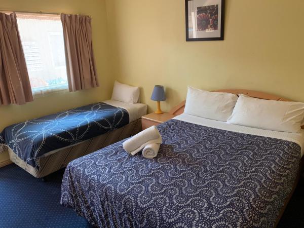 City East Motel : photo 6 de la chambre chambre lits jumeaux