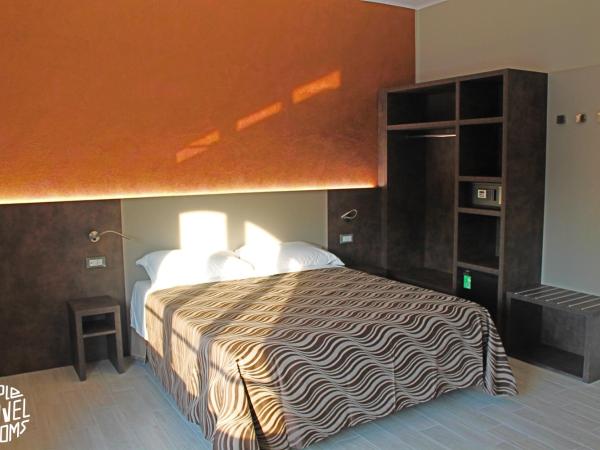 People Travel Rooms : photo 3 de la chambre chambre double avec salle de bains privative