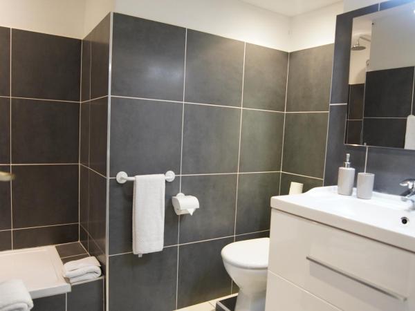 ATH hôtel Athénée : photo 7 de la chambre suite junior familiale